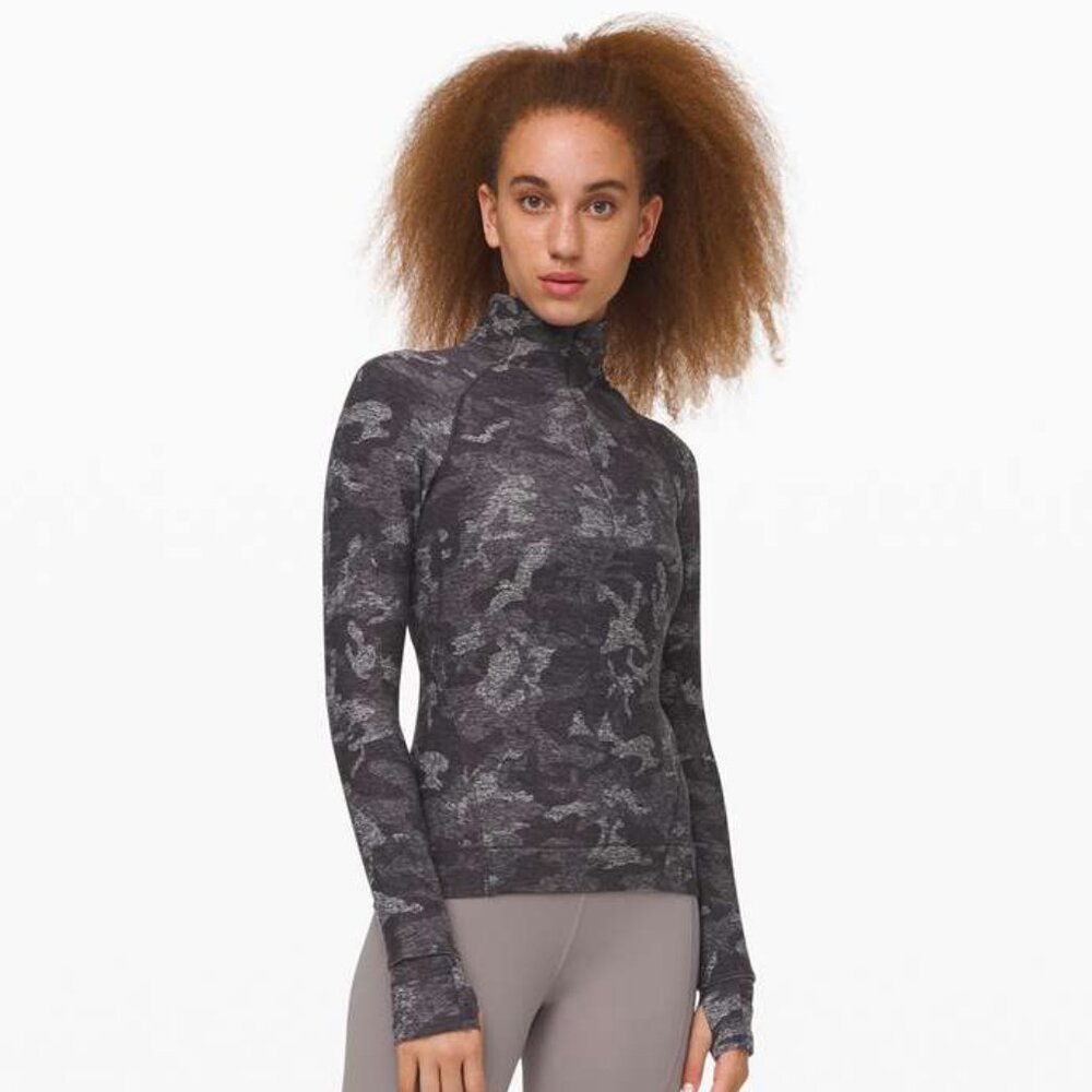 Lululemon Women's Outrun the Elements 1/2 Zip - Grey